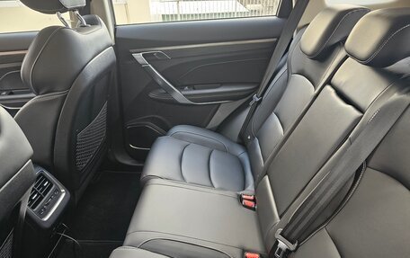 Geely Atlas, 2023 год, 2 400 000 рублей, 7 фотография