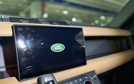 Land Rover Defender II, 2024 год, 10 030 000 рублей, 13 фотография