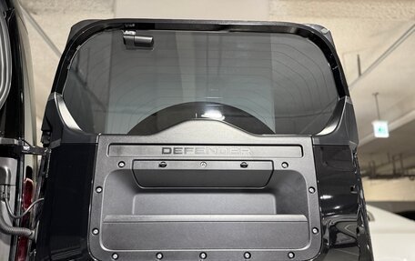 Land Rover Defender II, 2024 год, 10 030 000 рублей, 29 фотография
