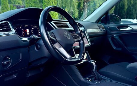 Volkswagen Touran III, 2022 год, 2 490 000 рублей, 22 фотография