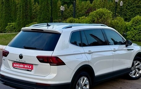 Volkswagen Touran III, 2022 год, 2 490 000 рублей, 14 фотография