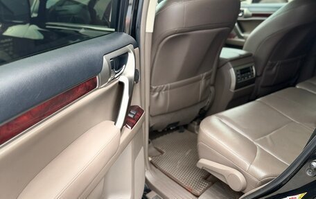 Lexus GX II, 2010 год, 3 000 000 рублей, 11 фотография