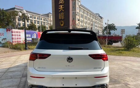 Volkswagen Golf VIII, 2022 год, 1 990 000 рублей, 5 фотография