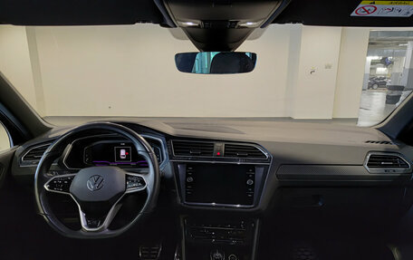 Volkswagen Tiguan II, 2021 год, 4 200 000 рублей, 18 фотография