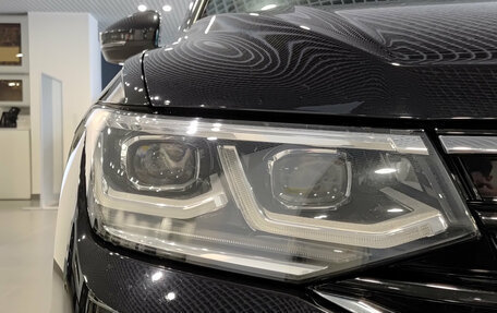 Volkswagen Tiguan II, 2021 год, 4 200 000 рублей, 21 фотография