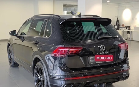 Volkswagen Tiguan II, 2021 год, 4 200 000 рублей, 11 фотография