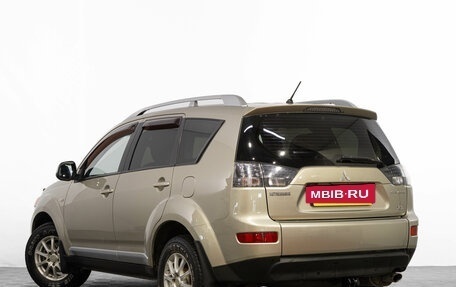 Mitsubishi Outlander III рестайлинг 3, 2008 год, 999 000 рублей, 7 фотография