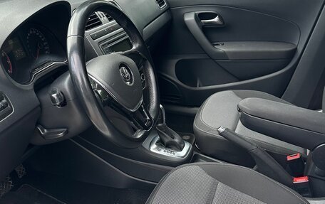 Volkswagen Polo VI (EU Market), 2016 год, 1 200 000 рублей, 6 фотография
