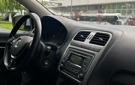Volkswagen Polo VI (EU Market), 2016 год, 1 200 000 рублей, 9 фотография