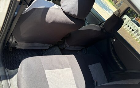 Toyota Corolla, 2003 год, 420 000 рублей, 9 фотография