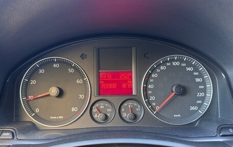 Volkswagen Jetta VI, 2009 год, 730 000 рублей, 24 фотография