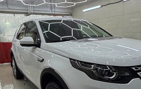 Land Rover Discovery Sport I рестайлинг, 2017 год, 1 990 000 рублей, 3 фотография
