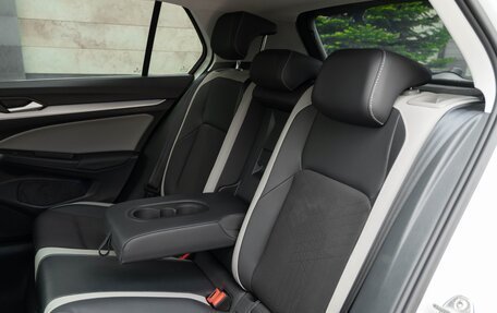 Volkswagen Golf VIII, 2022 год, 2 149 000 рублей, 19 фотография