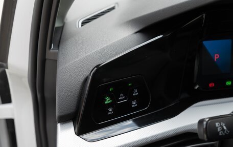 Volkswagen Golf VIII, 2022 год, 2 149 000 рублей, 16 фотография