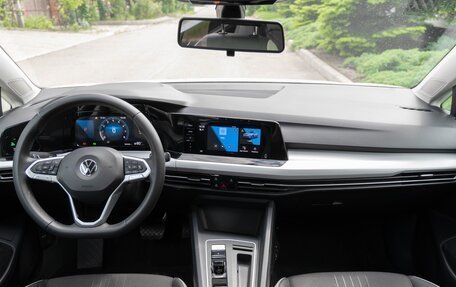 Volkswagen Golf VIII, 2022 год, 2 149 000 рублей, 20 фотография