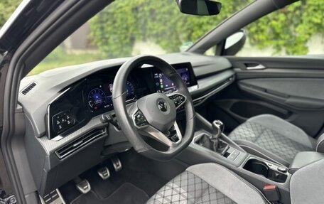 Volkswagen Golf VIII, 2022 год, 2 250 000 рублей, 13 фотография