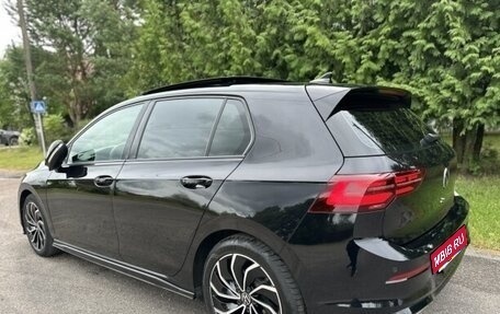 Volkswagen Golf VIII, 2022 год, 2 250 000 рублей, 3 фотография