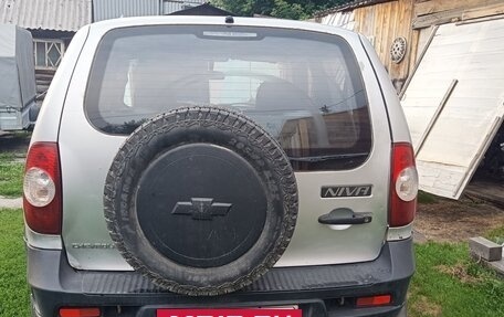 Chevrolet Niva I рестайлинг, 2012 год, 350 000 рублей, 4 фотография