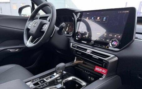 Lexus RX IV рестайлинг, 2025 год, 8 990 000 рублей, 11 фотография