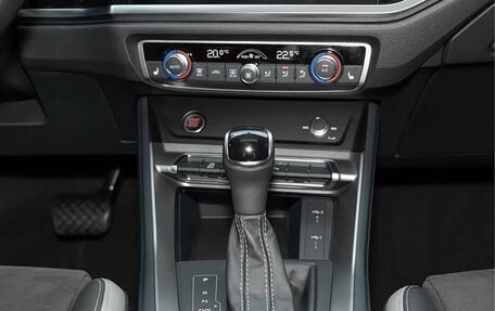 Audi Q3, 2022 год, 1 761 003 рублей, 12 фотография