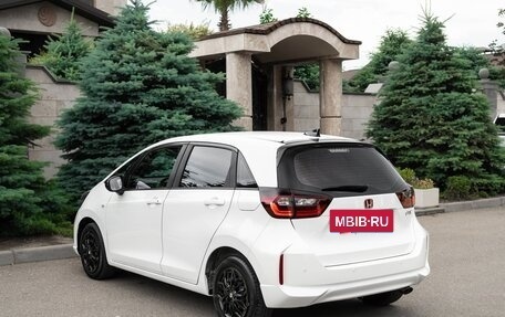 Honda Fit, 2022 год, 1 590 000 рублей, 9 фотография