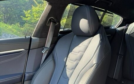 BMW 8 серия, 2025 год, 13 280 000 рублей, 16 фотография