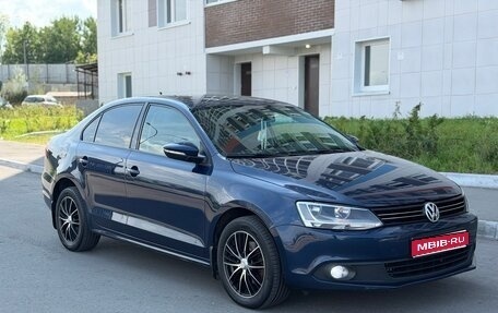 Volkswagen Jetta VI, 2011 год, 820 000 рублей, 1 фотография