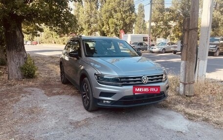 Volkswagen Tiguan II, 2019 год, 2 650 000 рублей, 1 фотография