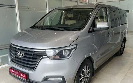 Hyundai H-1 II рестайлинг, 2021 год, 3 299 000 рублей, 1 фотография