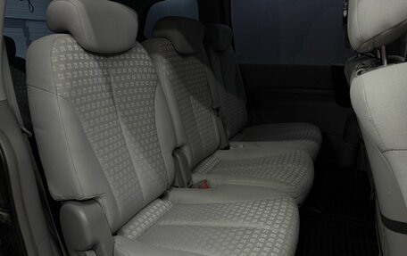 KIA Carnival III, 2008 год, 879 999 рублей, 18 фотография
