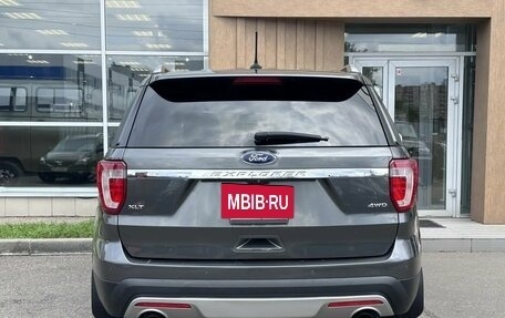 Ford Explorer VI, 2016 год, 2 380 000 рублей, 5 фотография