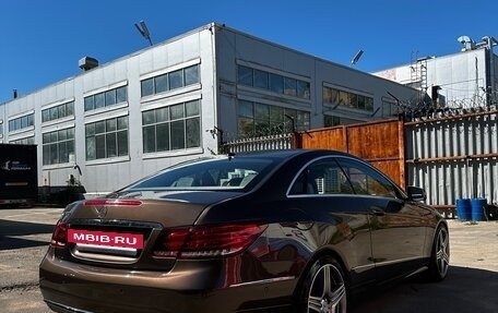 Mercedes-Benz E-Класс, 2013 год, 1 570 000 рублей, 2 фотография