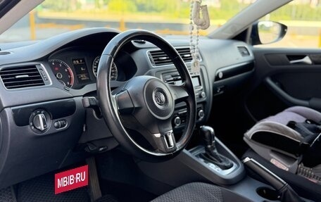 Volkswagen Jetta VI, 2011 год, 820 000 рублей, 12 фотография