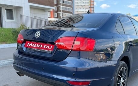 Volkswagen Jetta VI, 2011 год, 820 000 рублей, 11 фотография