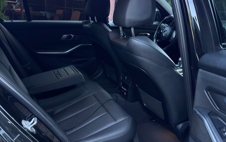 BMW 3 серия, 2019 год, 3 620 000 рублей, 11 фотография