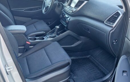 Hyundai Tucson III, 2017 год, 1 850 000 рублей, 12 фотография