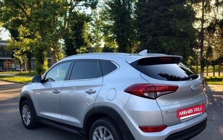 Hyundai Tucson III, 2017 год, 1 850 000 рублей, 2 фотография
