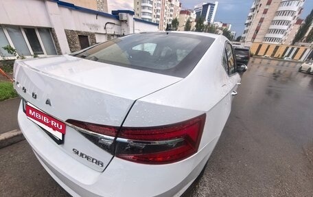 Skoda Superb III рестайлинг, 2025 год, 3 000 000 рублей, 5 фотография