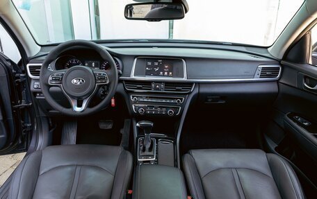 KIA Optima IV, 2017 год, 1 695 000 рублей, 16 фотография