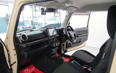 Suzuki Jimny, 2023 год, 1 740 000 рублей, 9 фотография