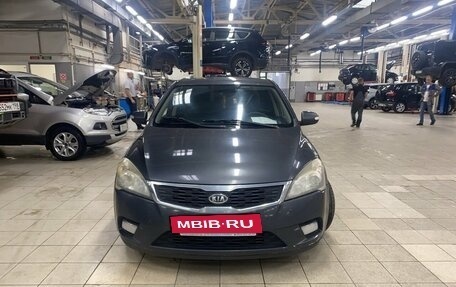 KIA cee'd I рестайлинг, 2011 год, 699 000 рублей, 2 фотография