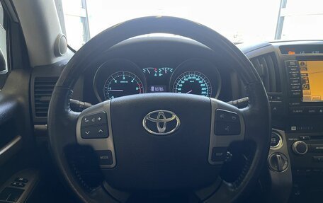 Toyota Land Cruiser 200, 2010 год, 2 681 964 рублей, 12 фотография