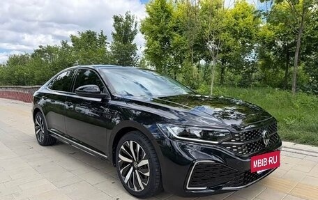 Volkswagen Passat B8 рестайлинг, 2022 год, 2 988 000 рублей, 3 фотография