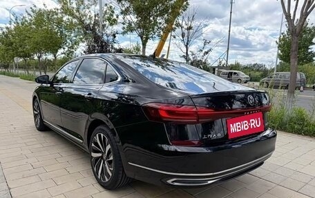 Volkswagen Passat B8 рестайлинг, 2022 год, 2 988 000 рублей, 7 фотография