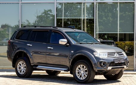 Mitsubishi Pajero Sport II рестайлинг, 2013 год, 1 595 000 рублей, 3 фотография