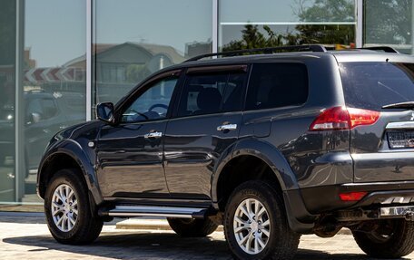 Mitsubishi Pajero Sport II рестайлинг, 2013 год, 1 595 000 рублей, 9 фотография