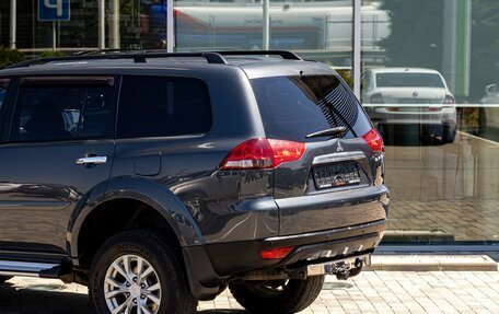 Mitsubishi Pajero Sport II рестайлинг, 2013 год, 1 595 000 рублей, 10 фотография