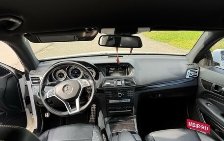 Mercedes-Benz E-Класс, 2015 год, 2 600 000 рублей, 11 фотография