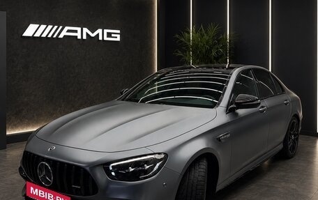 Mercedes-Benz E-Класс AMG, 2022 год, 16 000 000 рублей, 3 фотография