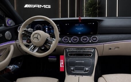 Mercedes-Benz E-Класс AMG, 2022 год, 16 000 000 рублей, 7 фотография